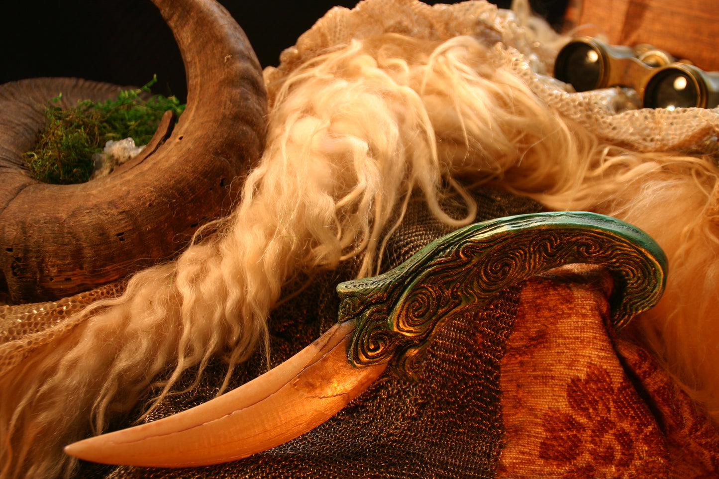 Emrys Dragon Tooth Dagger