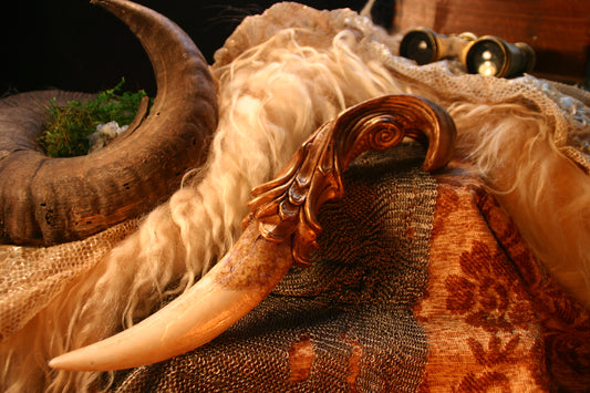 Flemeth Dragon Tooth Dagger