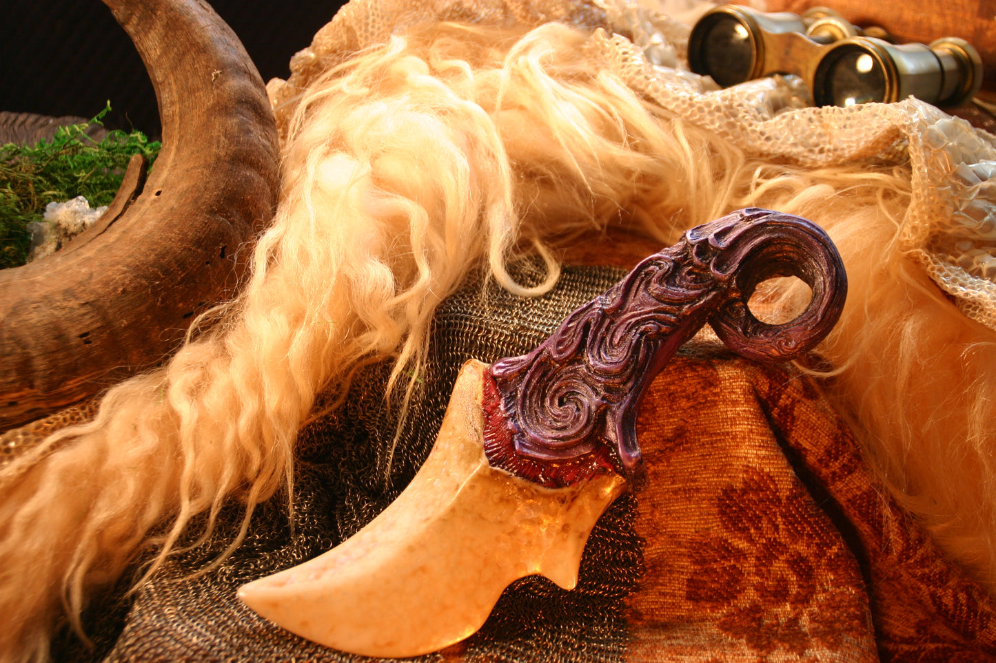 Haku Dragon Tooth Dagger